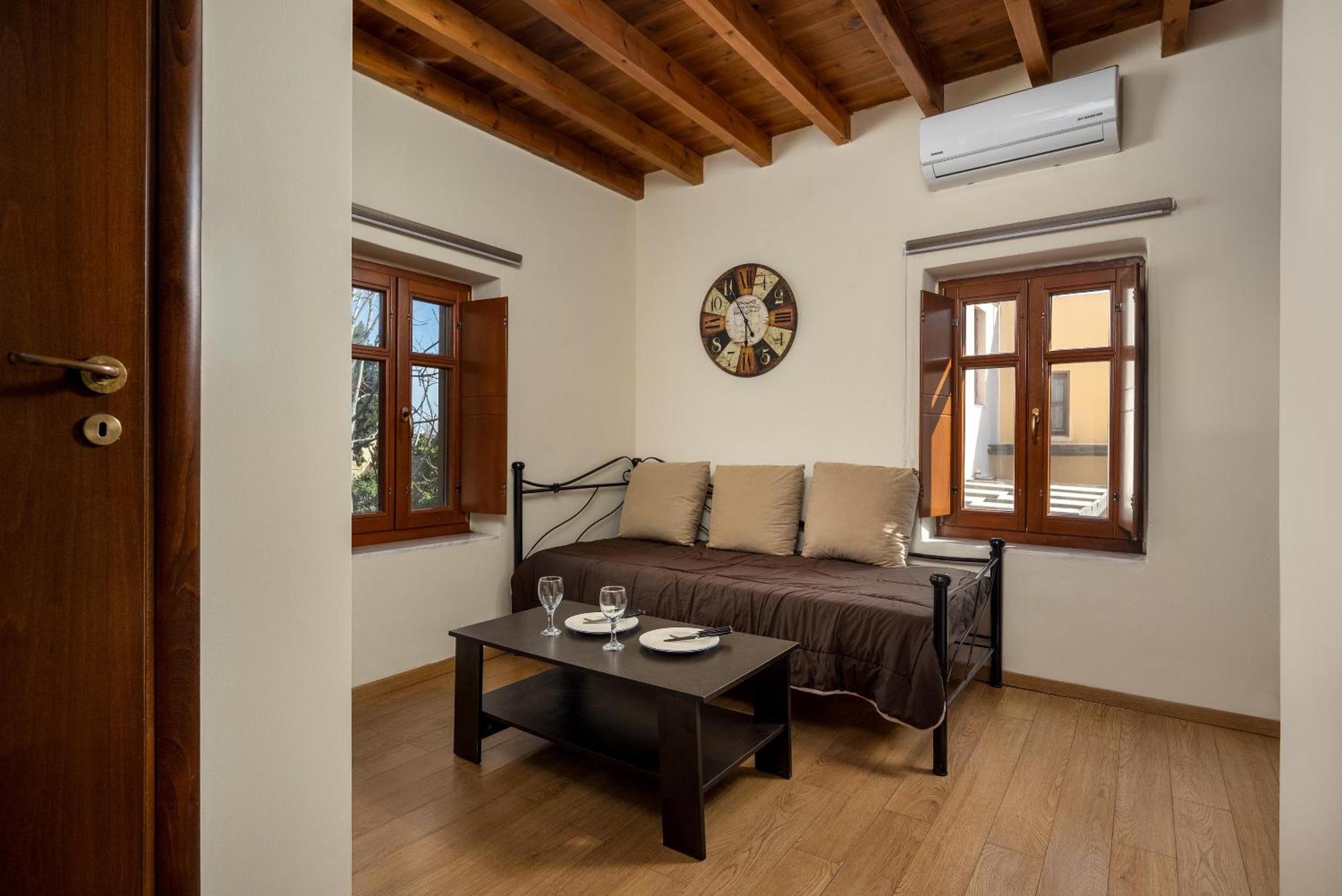 3 Charites Old Town Apartmán